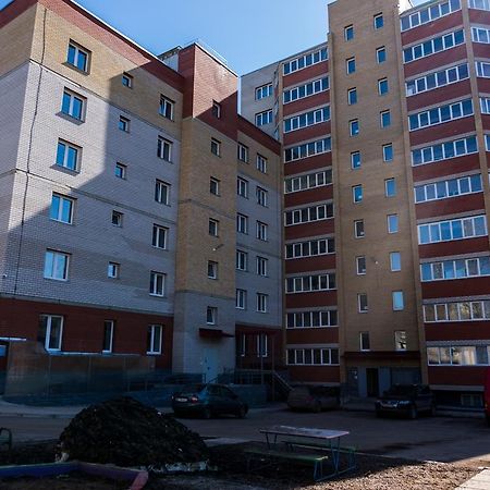 Apartamenty U Vokzala Kirov (Kirov) Ngoại thất bức ảnh